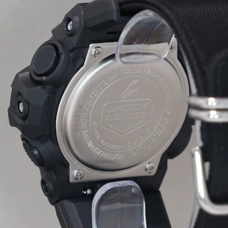 G-SHOCK GA-700