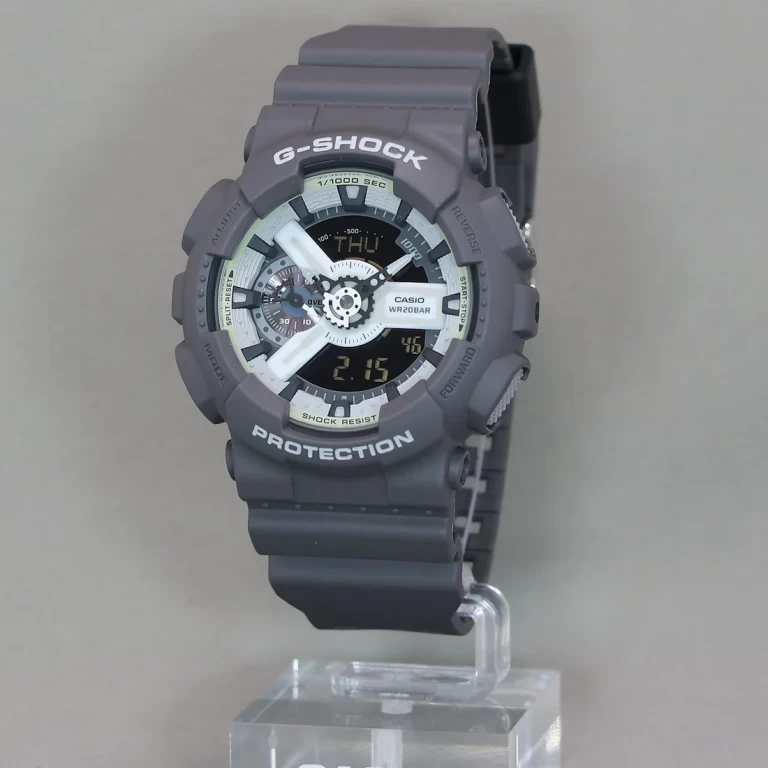 G-SHOCK GA-110HD-8A_01