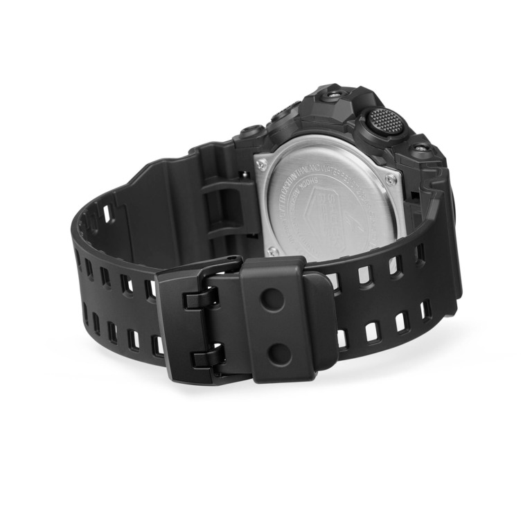 G-SHOCK GA-700