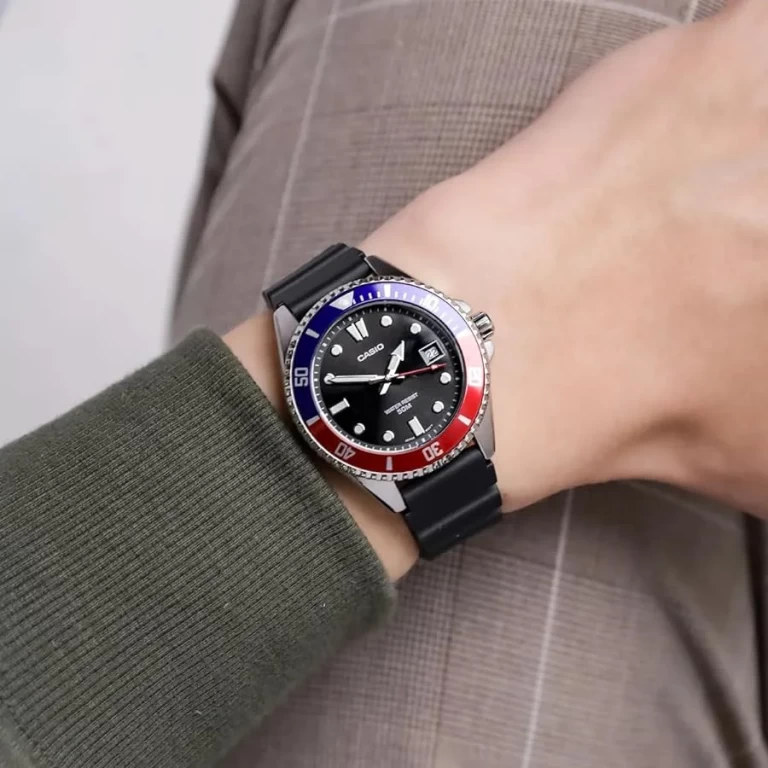 CASIO MDV-10-1A2V_Hand